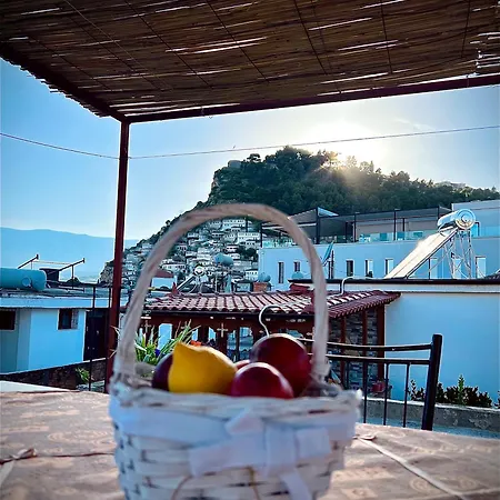 Jemin * Μπεράτ